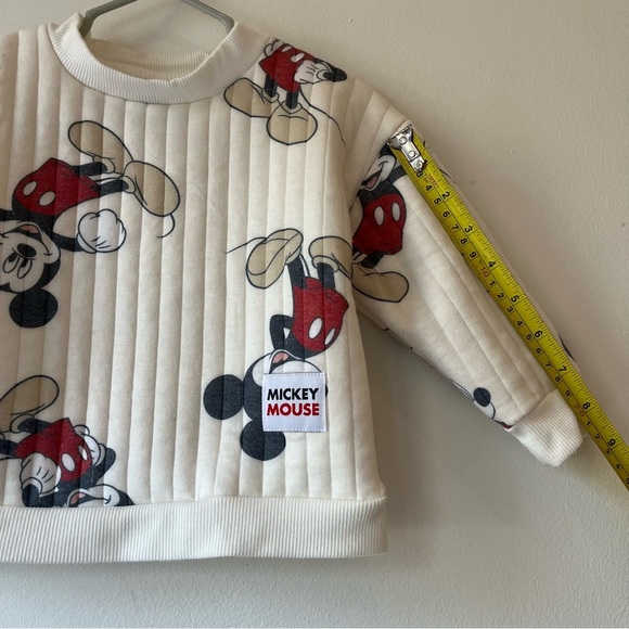 Disney Baby Mickey Mouse Quilted Cream Sweatshirt Pullover Toddler 18M Baby Boy - Picture 5 of 7